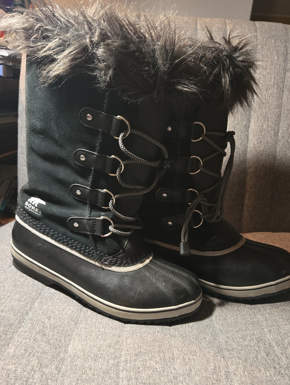 Sorel Women's Joan Of Arctic Lace-Up Waterproof Winter Boots with Faux Fur